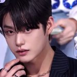 <b>김지웅</b> 갤에서 욕먹는거 왤케 안됐지