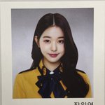 04년생 여돌 졸업사진