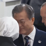 <b>가식</b>적인 훠훠훠