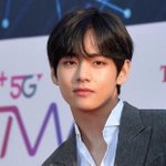 뷔 개이쁘다