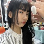 [19] 너네 해외여행 갔다오고 바로 <b>담날</b> 친구들 만나는 거면