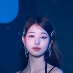 스타쉽 얼굴 오지게 보는듯..