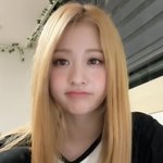 나 <b>허윤진</b> 얼굴이 진짜 너무 좋아