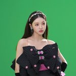 <b>유아</b>도 남자들한테 인기많움?