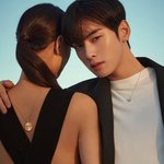 보정이 다 <b>무슨</b> <b>의미</b>인가 싶은 얼굴