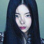 <b>리아</b> 얼굴 왜케 좋지