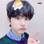 하다 하다 <b>촉촉</b>한 눈까지 타고났어ㅠ