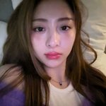 [댓글부탁해] 여자가 <b>어깨</b> 40이면 ㅈㄴ 넓은편이지?..