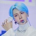 이번 컴백 <b>초록</b> 머린줄 알았는데