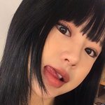 이 언니 누구냐