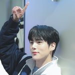 [몬스타엑스] 이민혁 NFL 엔<b>에프</b>엘 팬싸