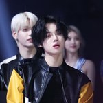 <b>살벌</b>하게 잘생긴 남돌