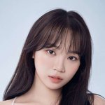 <b>이중</b>엔 누가 제일 예쁜거임?