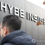 하이브 "K팝 성장 위해 <b>SM</b> 인수 필요…카카오와 협력도 가능"