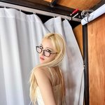 안경 낀 전소미