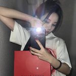 [모두드루와] 전소연 페라가모한테 선물 받았나봐