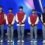 김규빈 얼굴크기 <b>보소</b> ㅋㅋㅋ