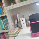 아이들책상 절대 리<b>XX</b> 책상사지마세요