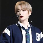 얼굴로 <b>효도</b>하는 남자 아이돌
