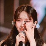 카리나 울었어ㅜㅜㅜ