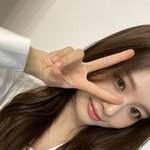 내가 판 아이돌 중에 설윤이 <b>소통</b> 제일 많이 함