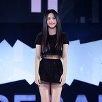 <b>은채</b> 데뷔 이후에 다이어트 한 건가