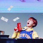 [방탄소년단] 맘껏 탕진잼하고싶은데 다들 <b>돈벼락</b>맞아라