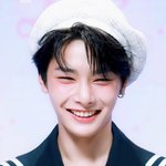 와 아이엔 개귀엽다 얼굴 뭐임??