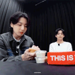 정국이랑 <b>태형</b>이 짤털