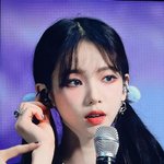 에스파 첫 콘서트에서 카리나 용안...