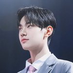 그냥 비주얼 <b>감상</b>해라