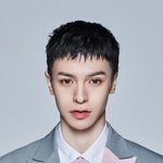 소신발언) 크리스티안 <b>이수혁</b> 닮은듯