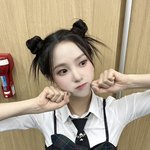 머리가 <b>메추</b>리알만 한 여돌.jpg
