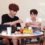 너네 <b>덩치</b> 차이 짤 레전드 뭐라고 생각하냐