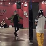 리키 포평 <b>백퍼</b> 댄스겠지...?