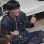 ㅂㄱㅇ 여자친구 입니다 <b>이중</b>생활 폭로합니다