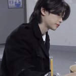 필릭스 <b>왕자</b>님임?