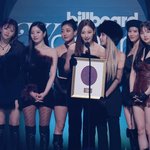 <b>K팝</b> 걸그룹 최초 빌보드 수상 ㄷㄷ