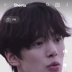 왤케 잘생겼냐 <b>민혁</b>