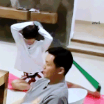 [모두드루와] 야식으로 라면 4개 먹은 방탄 뷔..다음 날 얼굴...