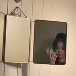 <b>지우</b> 코가 너무 부러움