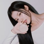 [트와이스] <b>사나</b> 에스쁘아 앰버서더 발탁됨