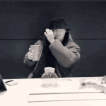 지민이 <b>위라</b> 언제왔냐ㅠㅠㅠ