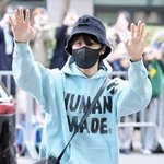 [방탄소년단] <b>민트색</b> 왜케 잘 어울리니 호비