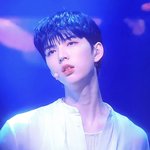 <b>순수</b>한 천사같이 생김