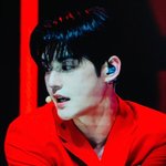 누가뭐라해도 김지웅이 데뷔조 <b>맏형</b>이다