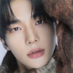 내완식 <b>황현진</b>