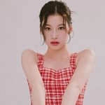 트와이스 사나 에스쁘아 앰배서더 됐는데 <b>개찰</b>떡이야