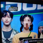 방금 <b>엠카</b> 미연옆에 남자 ㅈㄴ잘생겼는데?