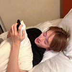 멤버형들이 찍어준 베리베리 <b>강민</b> 사진에서 애정 뚝뚝 떨어진다